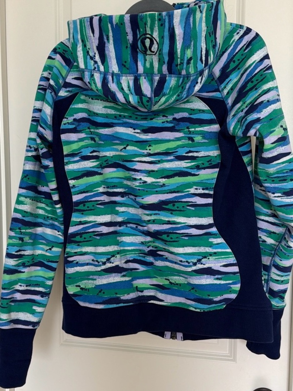 lululemon athletica Blue & Green Striped Print Hoodie